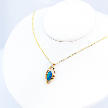 Doublet Opal Pendant in 14K Yellow Gold
